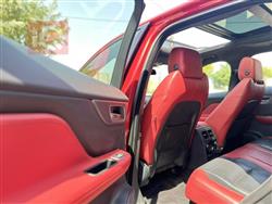 جاگوار F-Pace